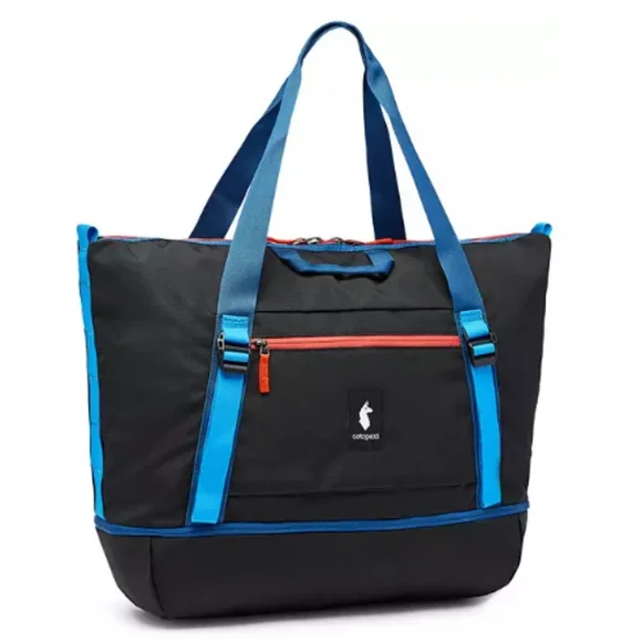 Cotopaxi Viaje 35L Weekender Bag Black Color For Women Tote Bag - Picture 5 of 5